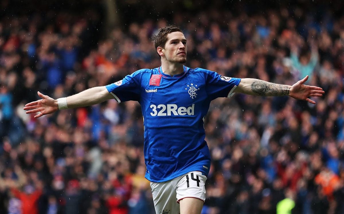 Ryan Kent ăn mừng ghi bàn cho Rangers